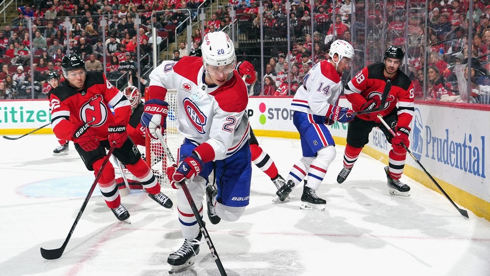 Juraj Slafkovský pri svojej hre dokáže využívať robustnú postavu.