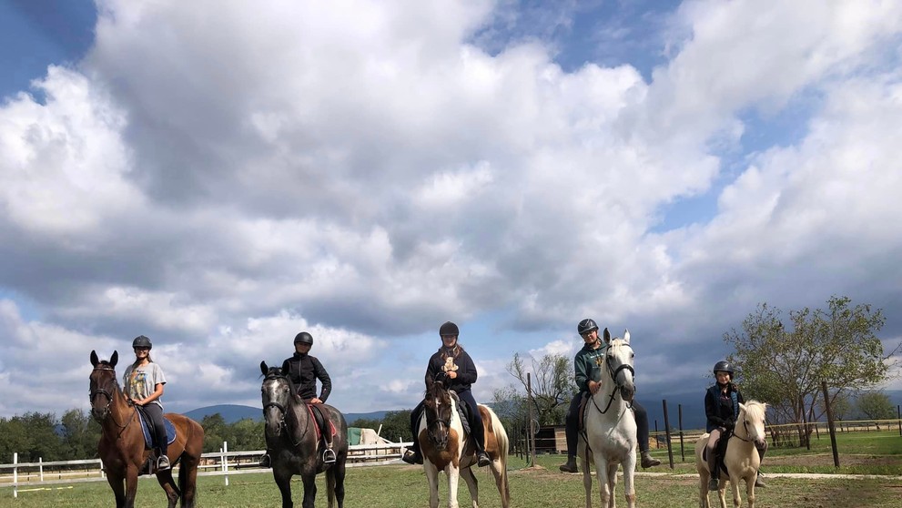 Jazdecká škola v Závadke.