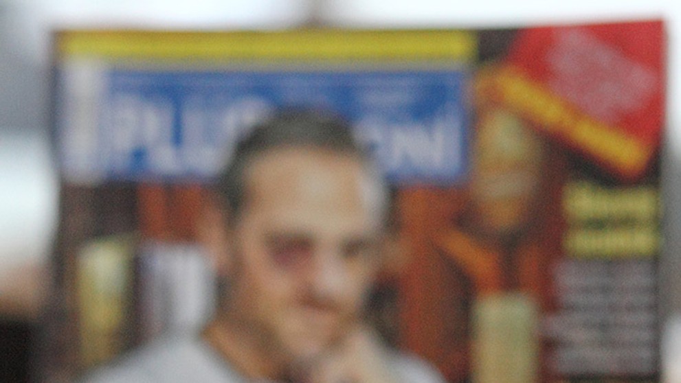 Takto vyzerá časopis  Plus 7 dní s vytlačeným ospravedlnením