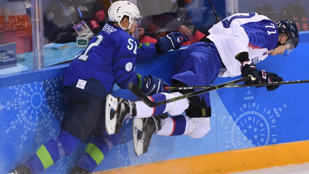 Takto skončilo auto, ktoré šoféroval 14-ročný chlapec.