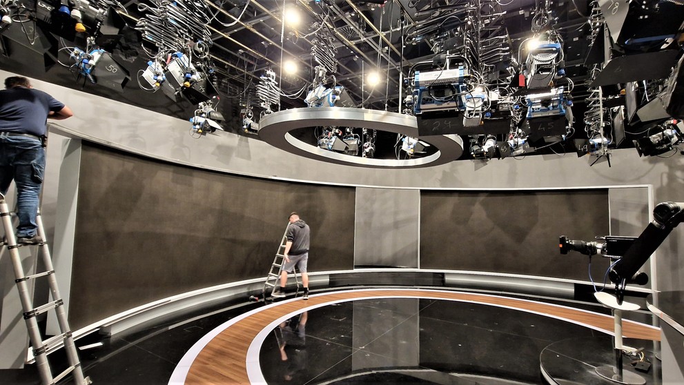 Rekonštrukcia štúdia Televíznych novín.