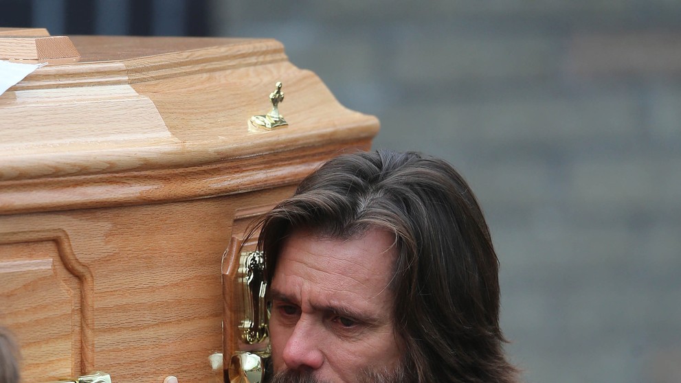 Jim Carrey pochoval priateľku.