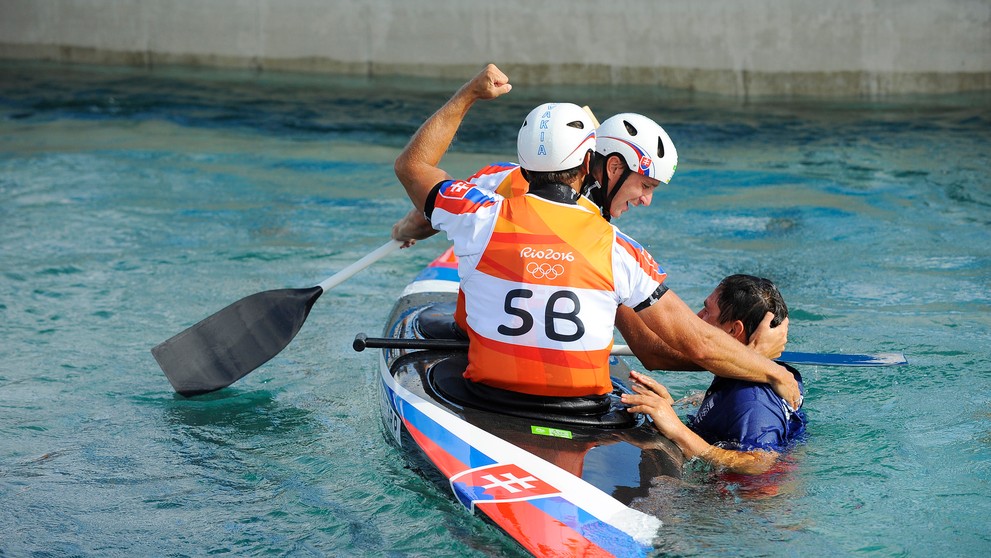 Slovensko má prvé olympijské zlato! Získali ho Škantárovci