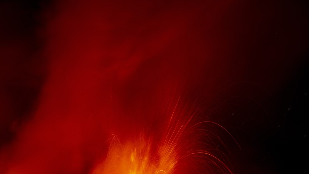 Etna dala o sebe opäť vedieť