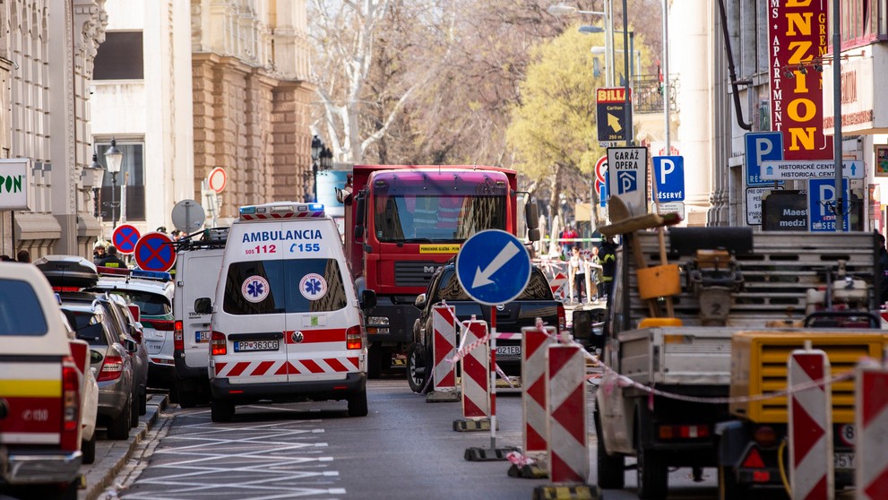 10000000_108716383645467_8182072540019989506_n.mp4