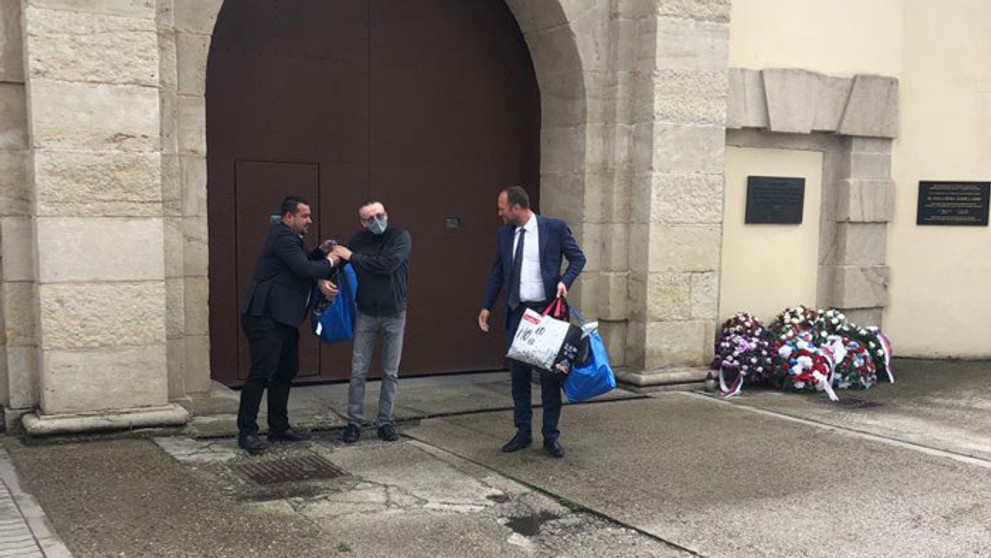 Vladimír Pčolinský po prepustení z väzby v Leopoldove.