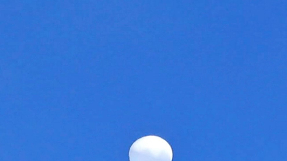 Okamih zásahu balóna.