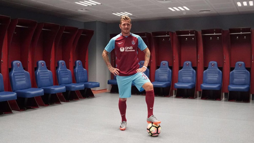 Juraj Kucka v šatni Trabzonsporu.