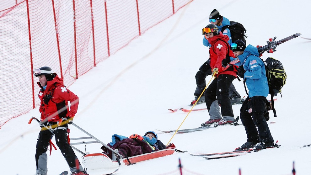 Preteky v Killingtone poznačil škaredý pád najväčšej favoritky.