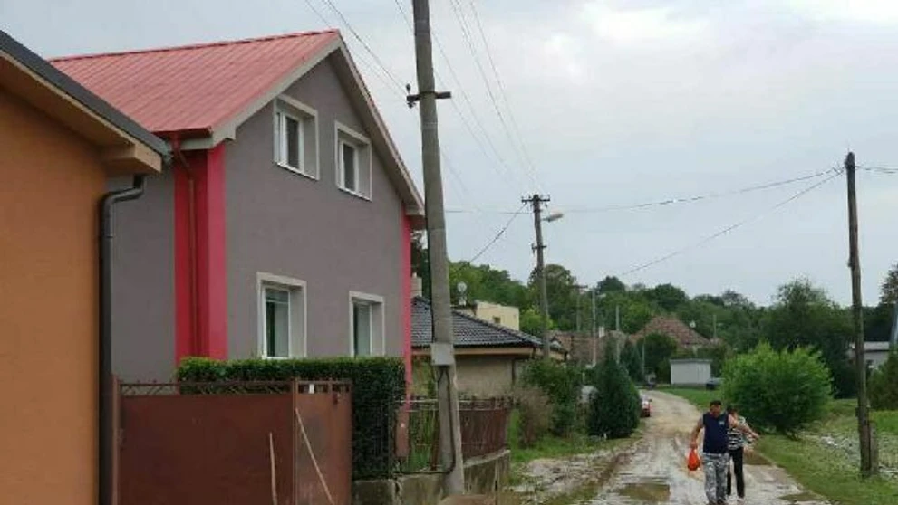 Lukáčovce.
