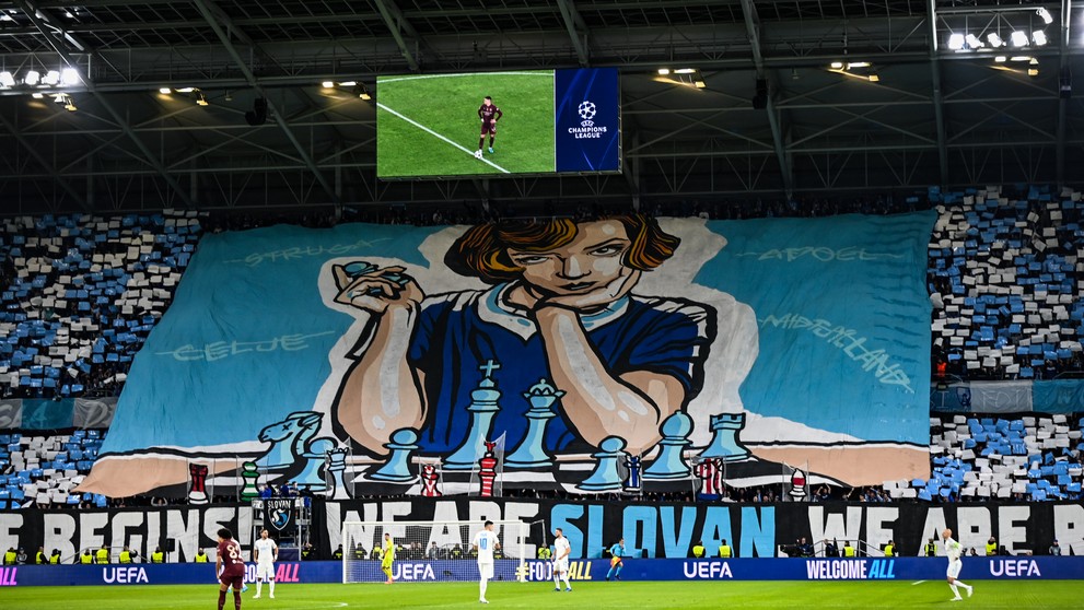 Pamätný večer na Tehelnom poli