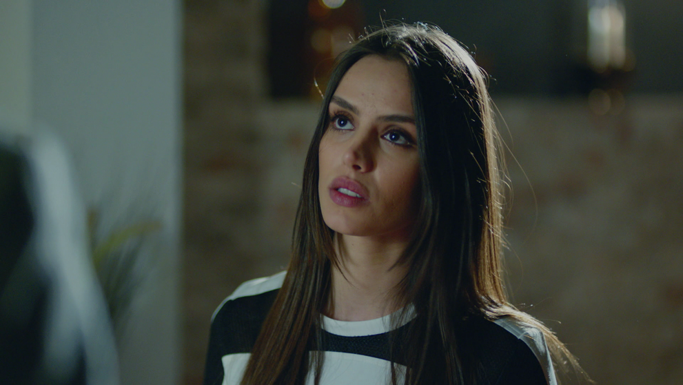 Çağla Demir (Banu v Nekonečnej láske)