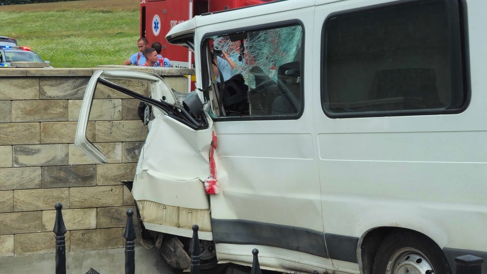 Vážna nehoda sa dopoludnia stala v Janove pri Prešove.