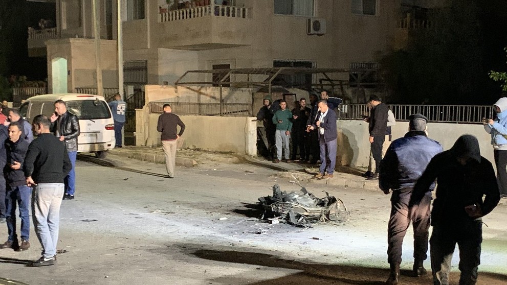 Časť zostrelenej iránskej rakety, ktorá dopadla v Ammáne