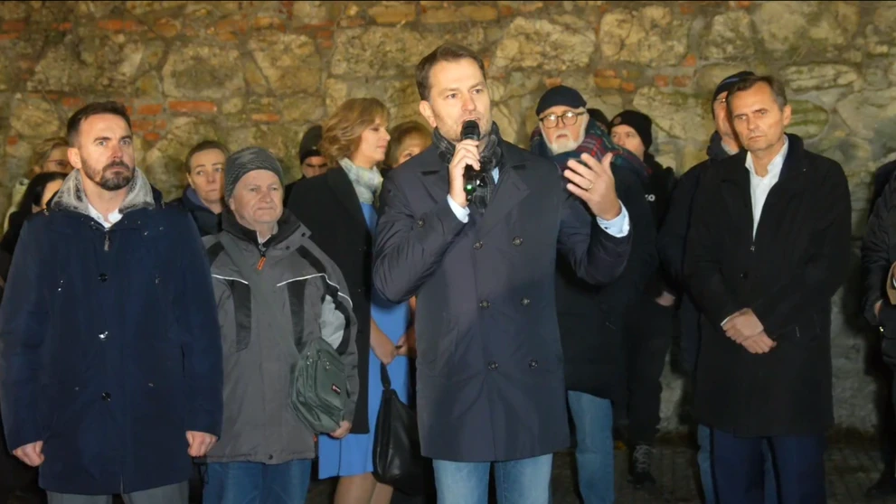 Protest pred Národnou radou SR