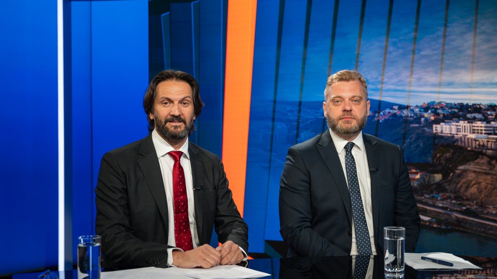 Robert Kaliňák a Juraj Krúpa v Na telo.