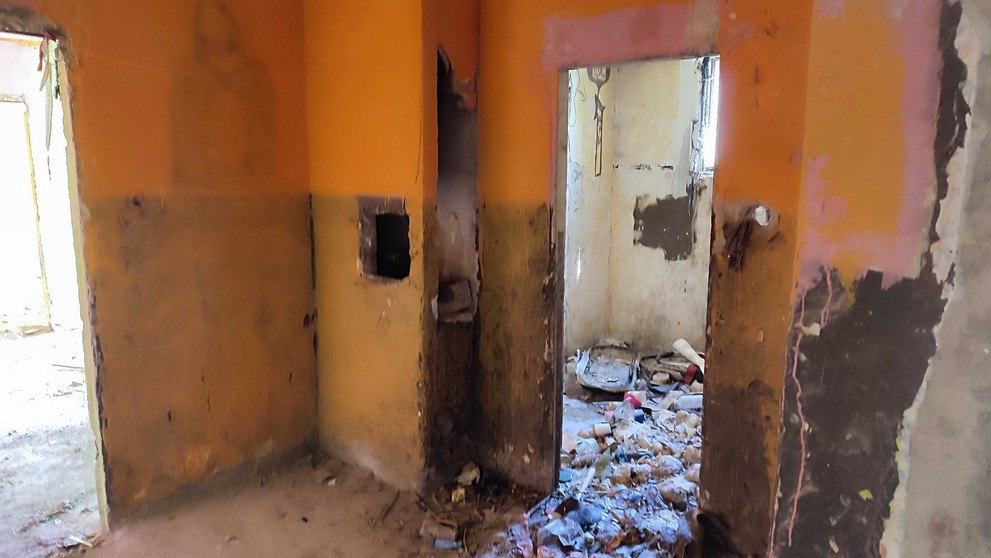 Nájomná bytovka v rómskej osade v Pečovskej Novej Vsi