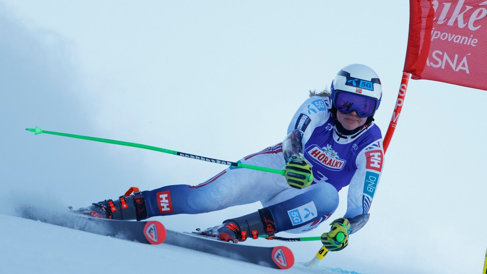 Louise Stjernesundová.