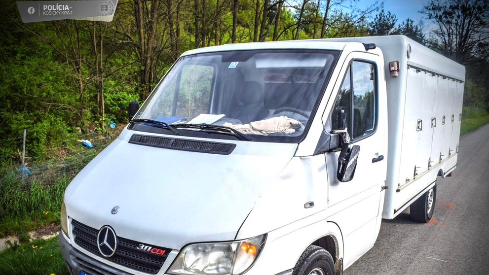 Dodávka na rýchlostnej ceste pri Košiciach zrazila chodkyňu.