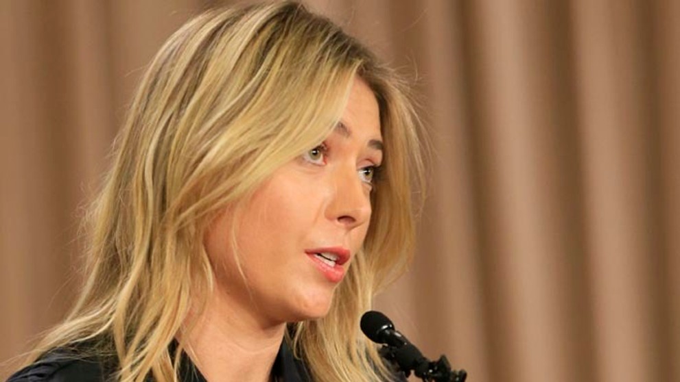 Ruská tenistka Maria Šarapovová, päťnásobná grandslamová víťazka a bývalá svetová jednotka na tlačovej konferencii v Los Angeles