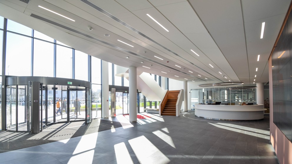 Vstupná hala nemocnice.