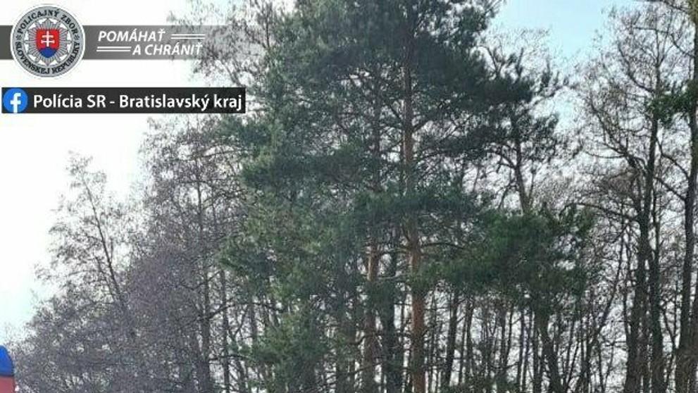 Havarovaný kamión na D1 s uhlím.