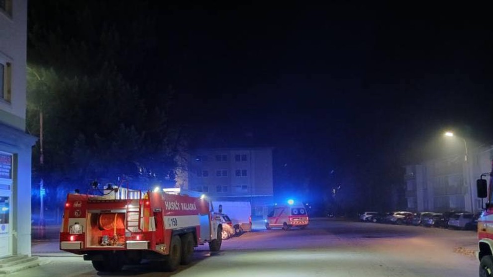 Obyvateľov bytovky museli evakuovať