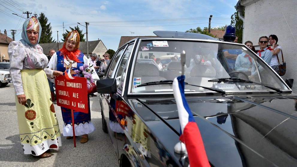 Retro oslavy 1. mája v obci Dojč