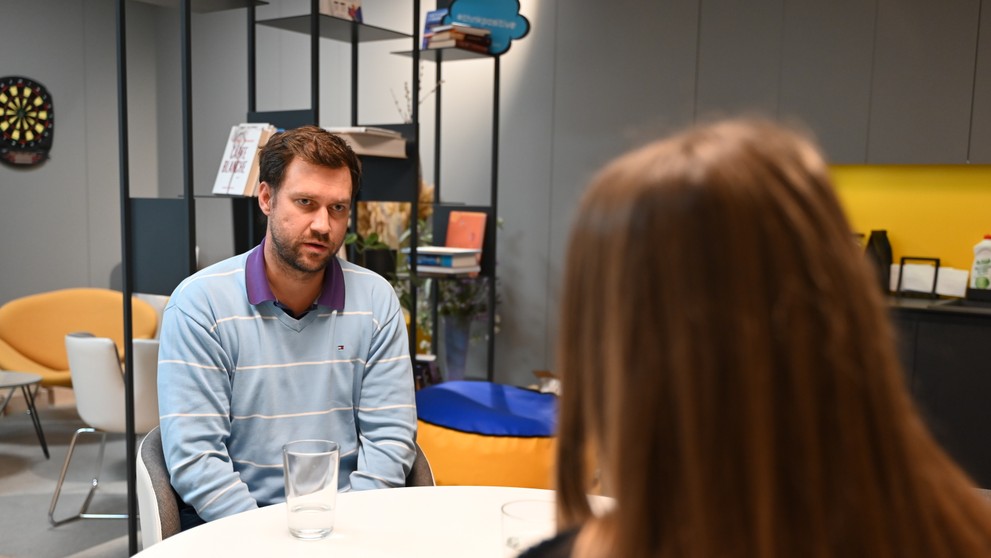 O závislosti detí a tínedžerov na online gamblingu sme sa zhovárali s adiktológom Rastislavom Žemličkom