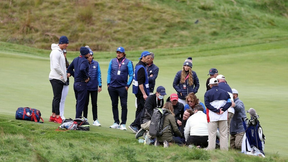 Tom Felton skolaboval počas golfového turnaja.