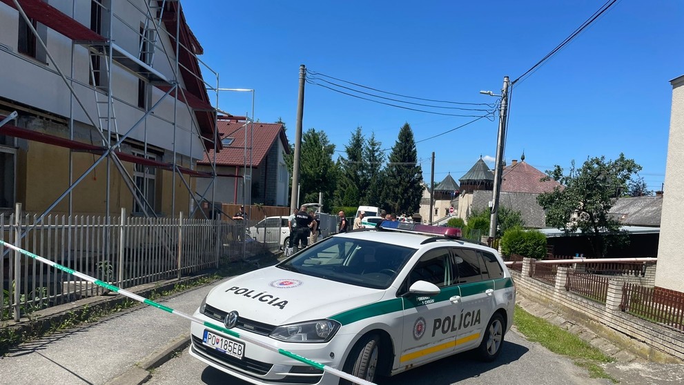 Dvojica vykradla benzínku.