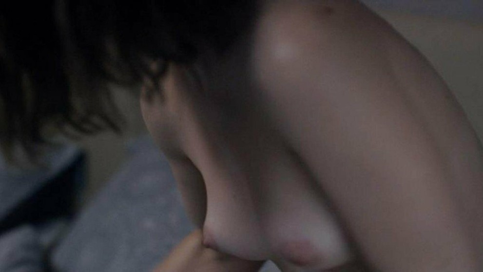 Rachel McAdams sa vo filme Neposlušnosť ukázala celkom nahá