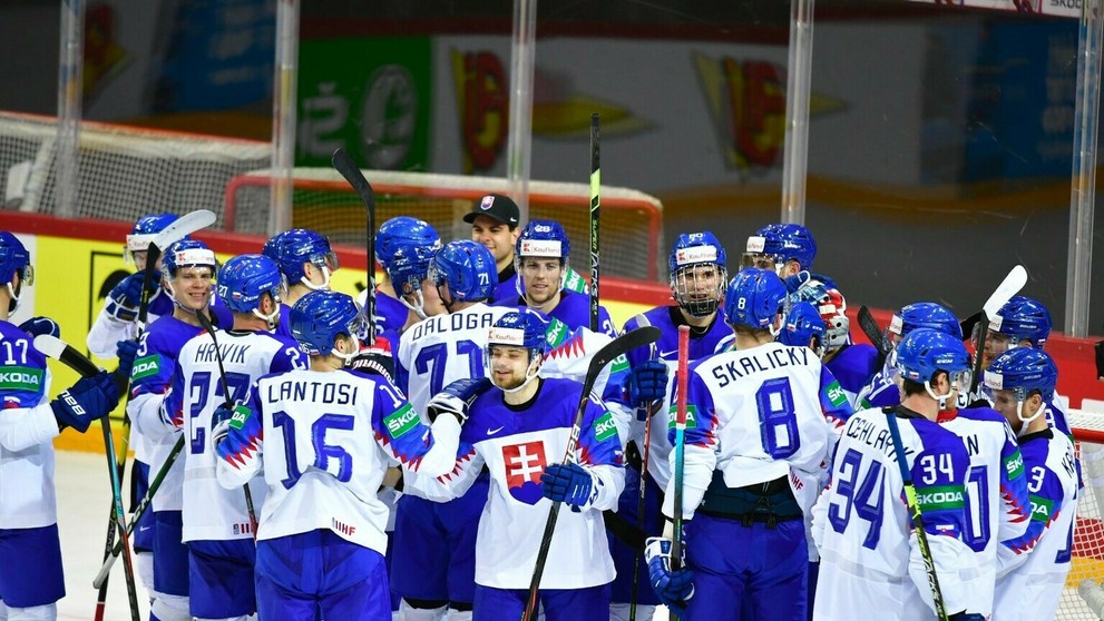 Radosť z prvého gólu.