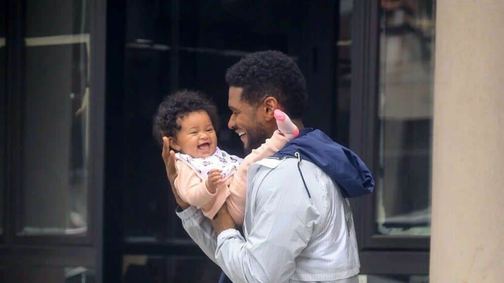 Usher s dcérkou.