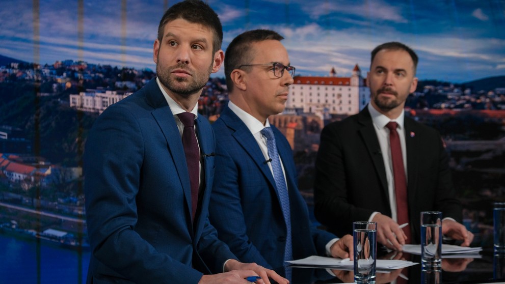 Michal Šimečka, Erik Tomáš a Michal Šipoš v relácii Na telo.