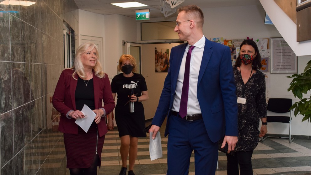 Iveta Radičová v Na telo plus.