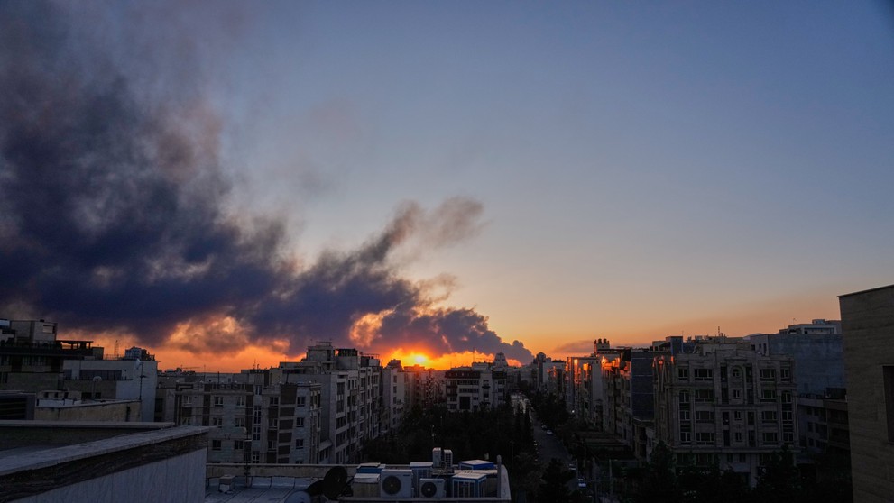 Letecký útok USA a Izraela na Irán.