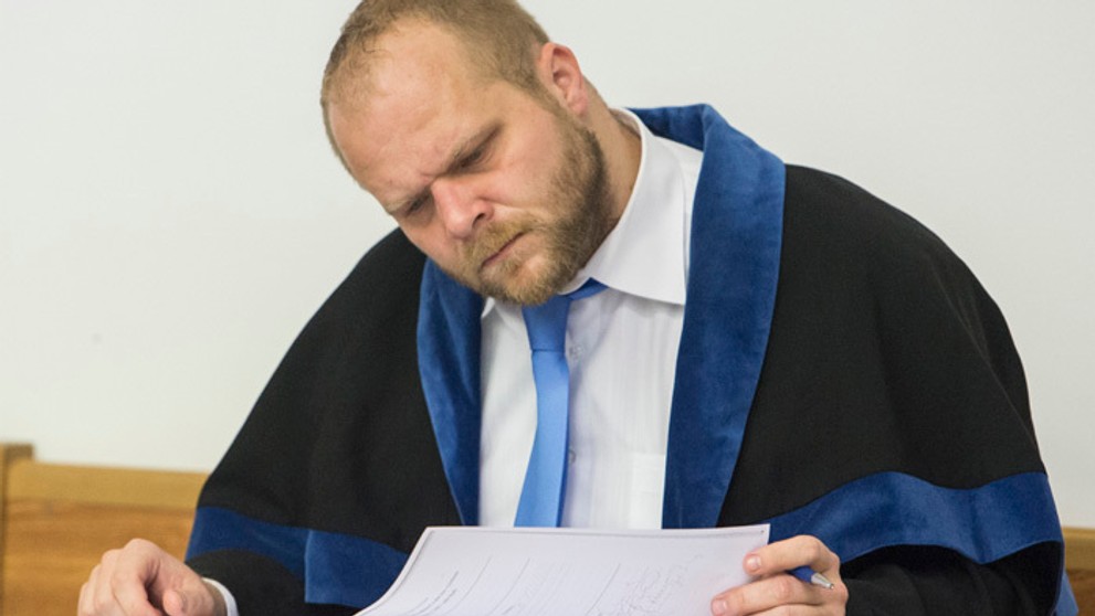 Karin ako Lana Del Rey s tanečníkom Tonym Poruchom.