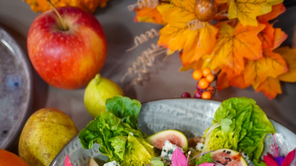 Šalát s hruškou a gorgonzolou