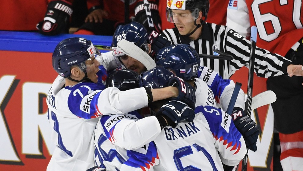 Radosť z vyrovnávajúceho gólu Marcela Haščáka.