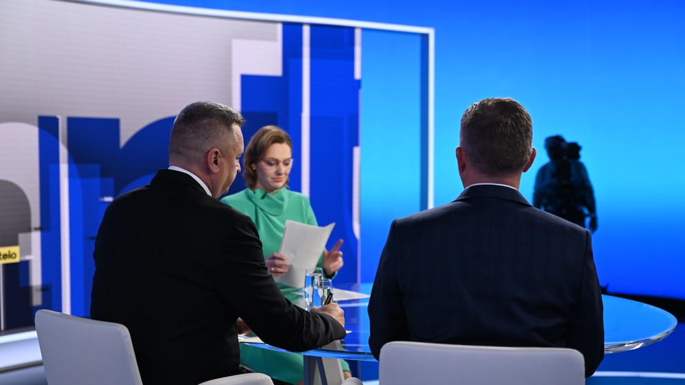 V relácii Na telo boli hosťami predseda SNS Andrej Danko a Viliam Karas z KDH