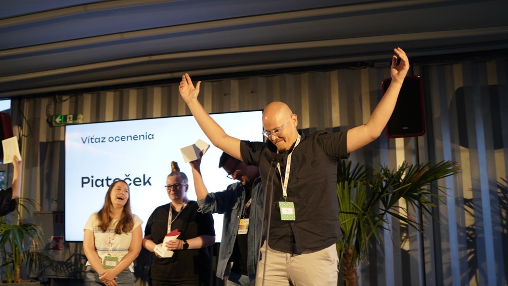 Víťazi súťaže Podcast roka 2023.