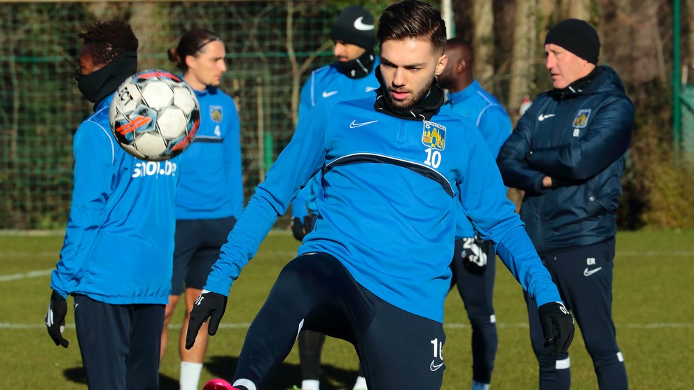 Ján Bernát počas tréningu za Westerlo.