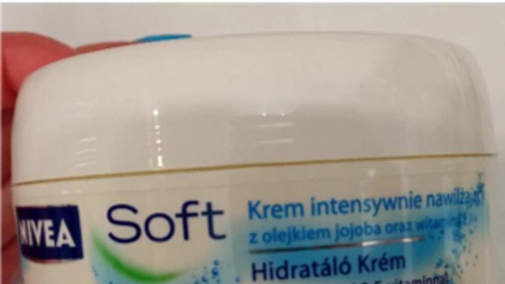 Soft moisturizing cream with jojoba oil and E-Vitamin 300 ml.