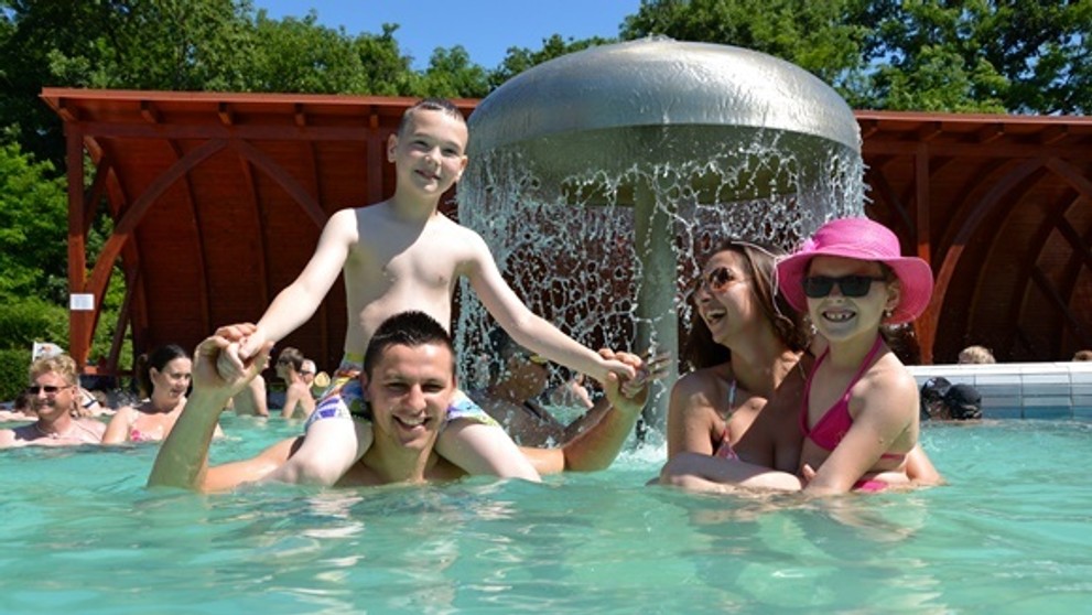 Aquapark Thermal Corvinus.