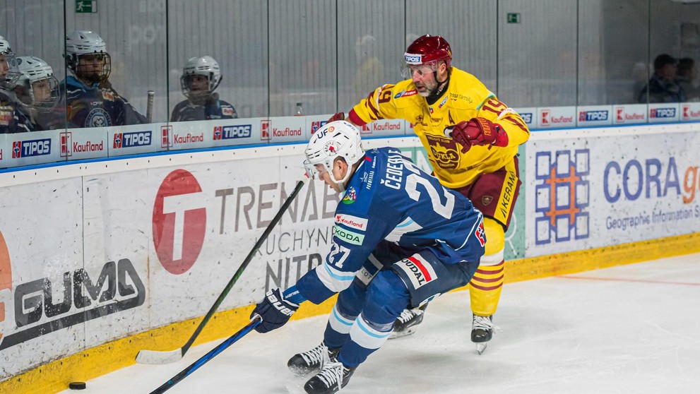 Sebastian Čederle v súboji o puk