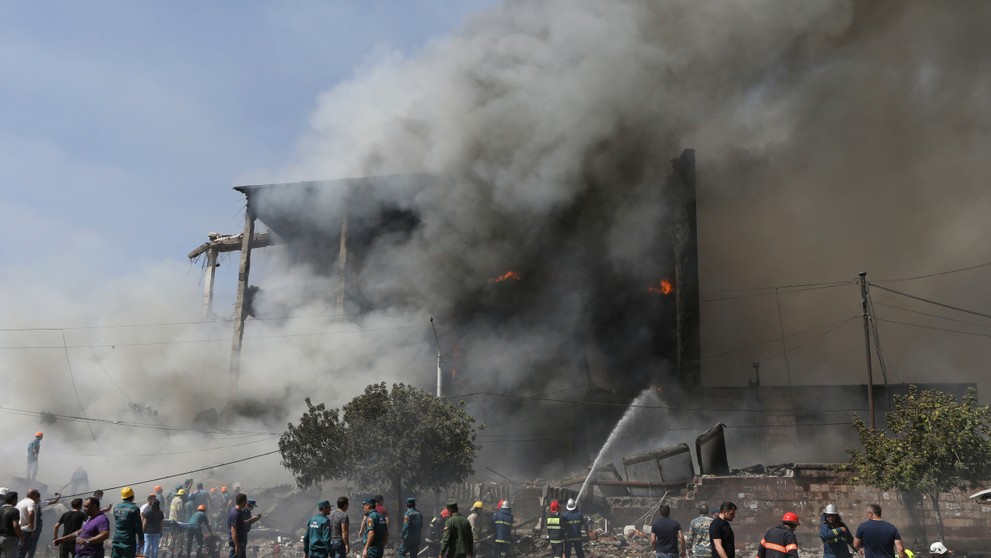 Obchodné centrum po explózii