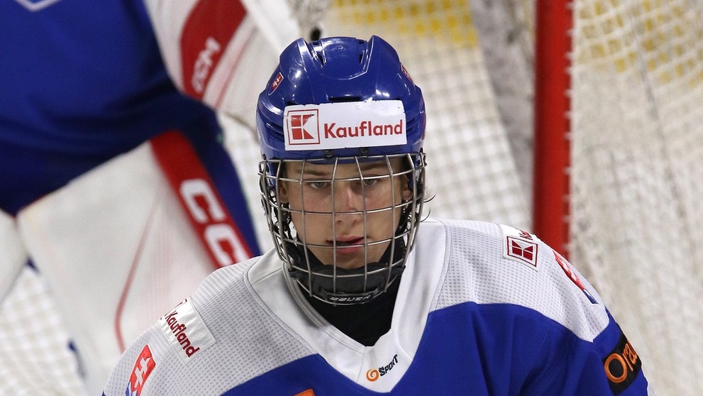 Mladý obranca Luka Radivojevič patrí k veľkým talentom slovenského hokeja.