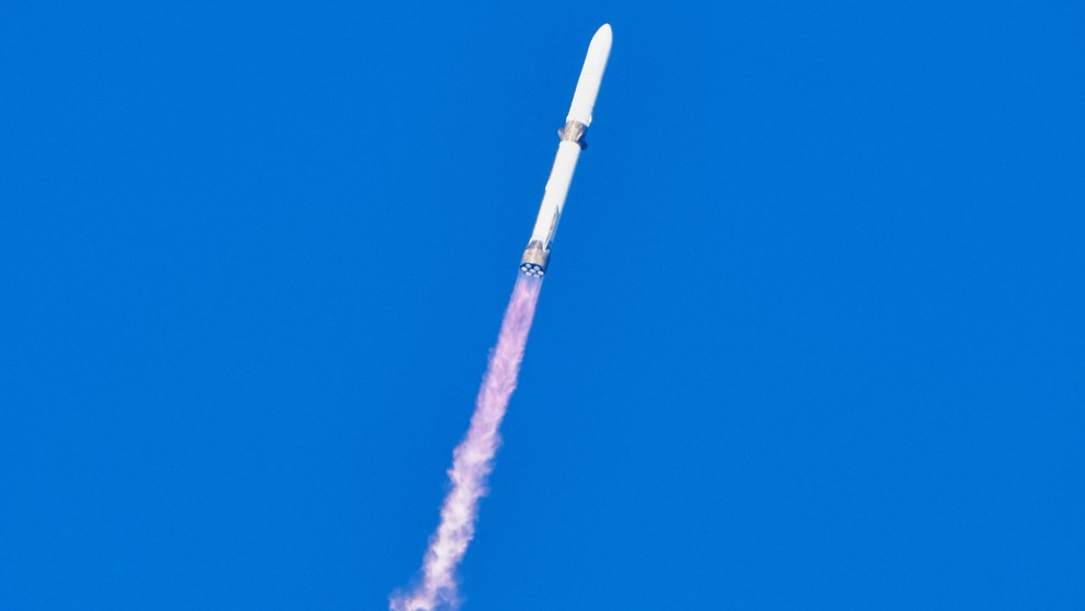 Raketa New Glenn americkej spoločnosti Blue Origin