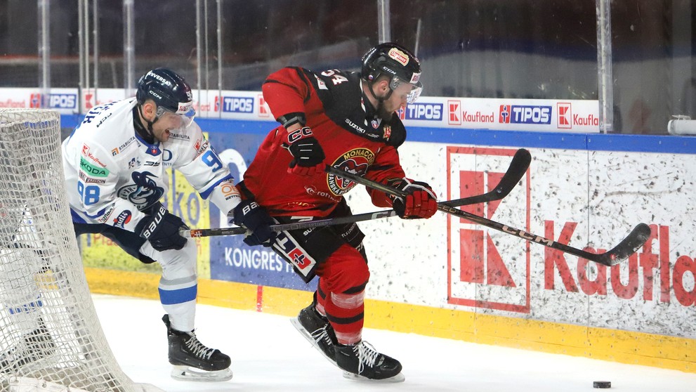 Na snímke zľava Peter Bjalončík (Poprad) a Boris Česánek (Banská Bystrica)